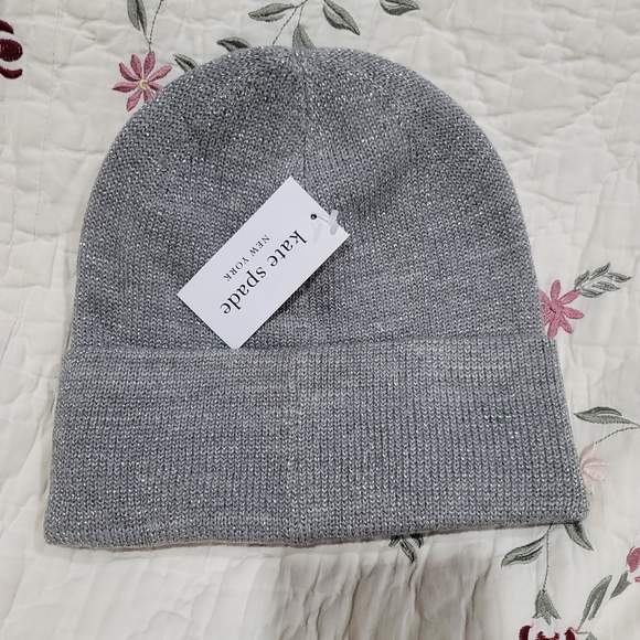 kate spade silver beanie nwt - Picture 2 of 3